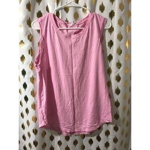 UA workout tank. Size M